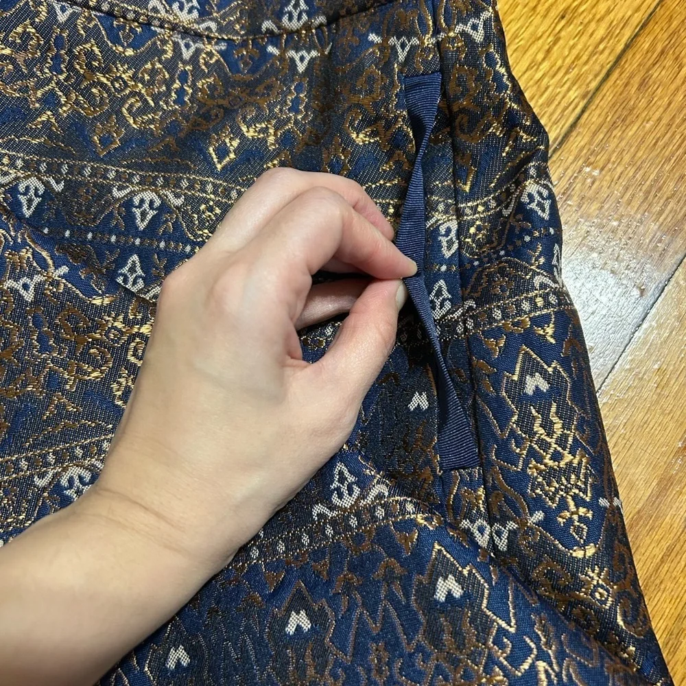 Massimo Dutti Mini Skirt Navy Blue Bronze Gold Metallic Jacquard Size 4